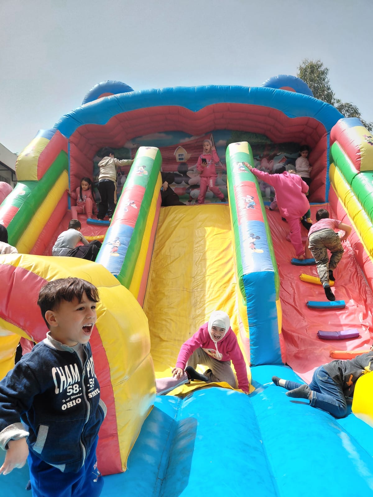 994F5fa5 2F2b 477F A4cd 5B6fb65080fe